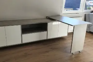 Sideboard-Schreibtisch