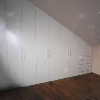 Kleiderschrank von Familie K. aus Köln