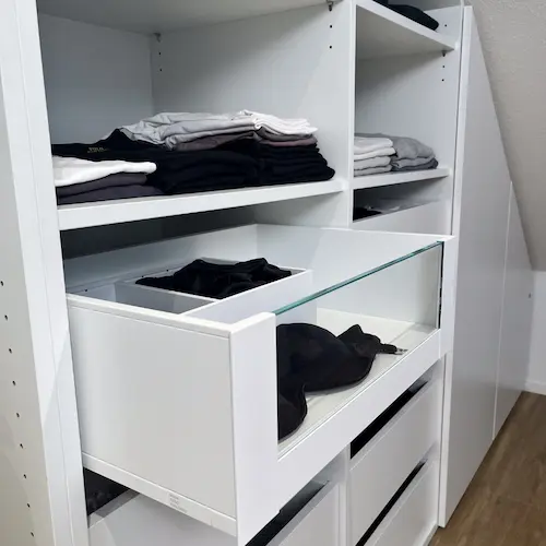 nachhaltigkeit detail dachschraegenschrank