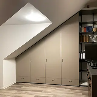 Dachschrägenschrank von Herr K.