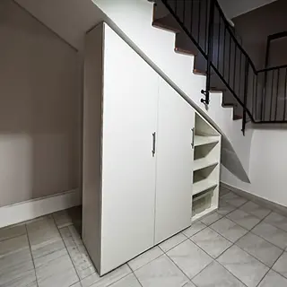 Schrank unter Treppe von Herr N.