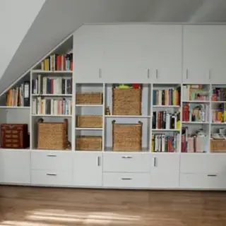 Bücherschrank von Frau L. aus Graz