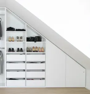 Kleiderschrank mit integriertem Schuhschrank